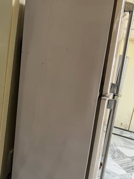 Dawlence fridge like new for sale 2