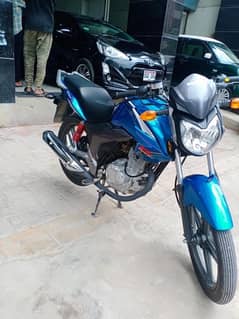 Suzuki GSX-125R 2024 model. Unregistered brand new condition.