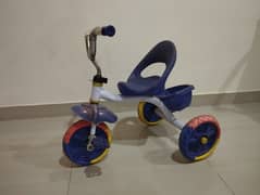 Kids tricycle