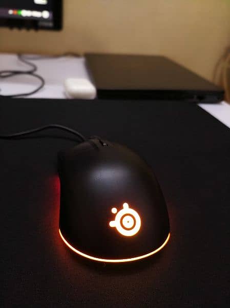 Steelseries rival 3 gaming mouse 4