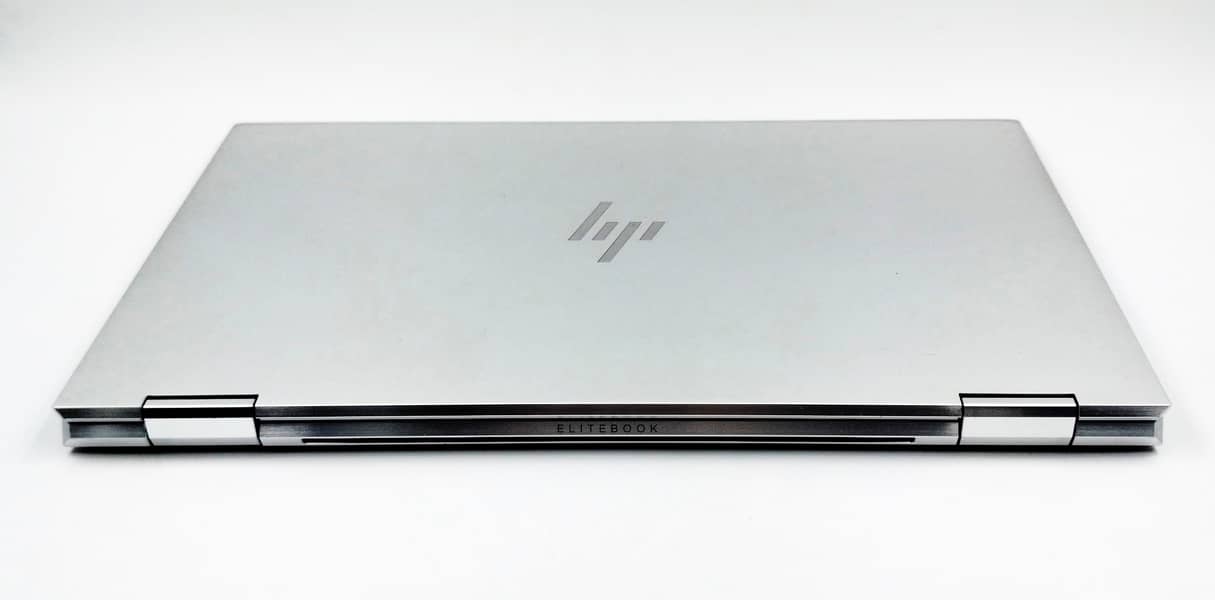 HP ELITEBOOK  1040 G7 CORE i7 10th GEN 16GB DDR4  / 256 SSD 7