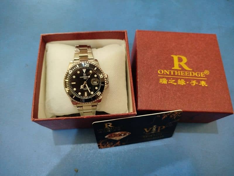 OnTheEdge Men Watch In New Condition 2