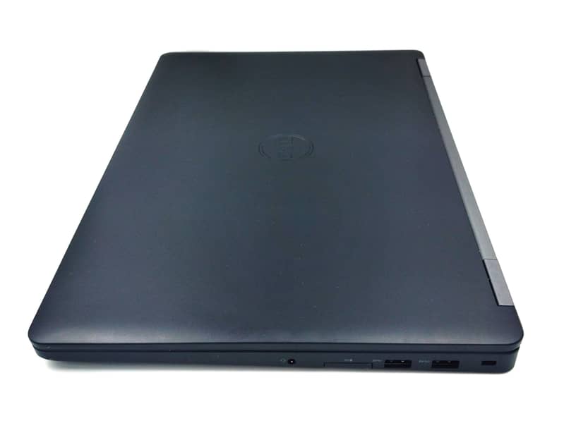 DELL LATITUDE E5570 CORE i5 6th GEN 8GB DDR4  / 256 SSD 3