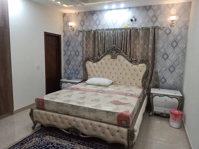 A Beautifull Luxury Ideal Location Fully Furnished 10 Marla Premium House Available For Rent 1