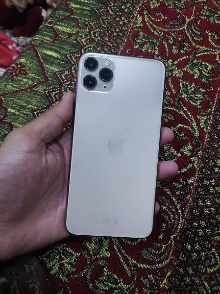 iphone 11 pro max golden 64gb 1 physical 1 esim working 2