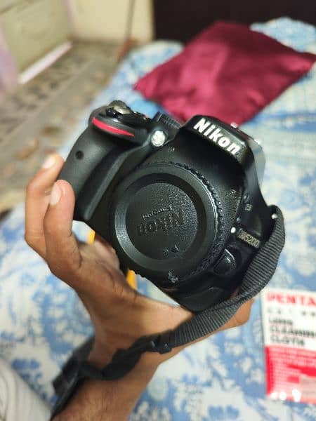 Nikon d5200 please read add 11