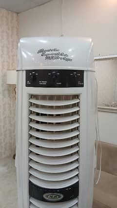 standing Air cooler. slightly used. good condition