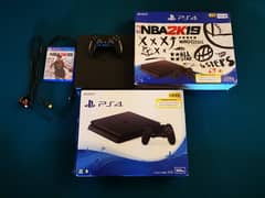 PS4 Slim 500GB + Games + 2 Controllers 0