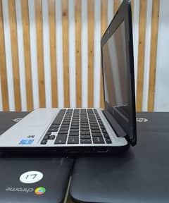 Chromebook