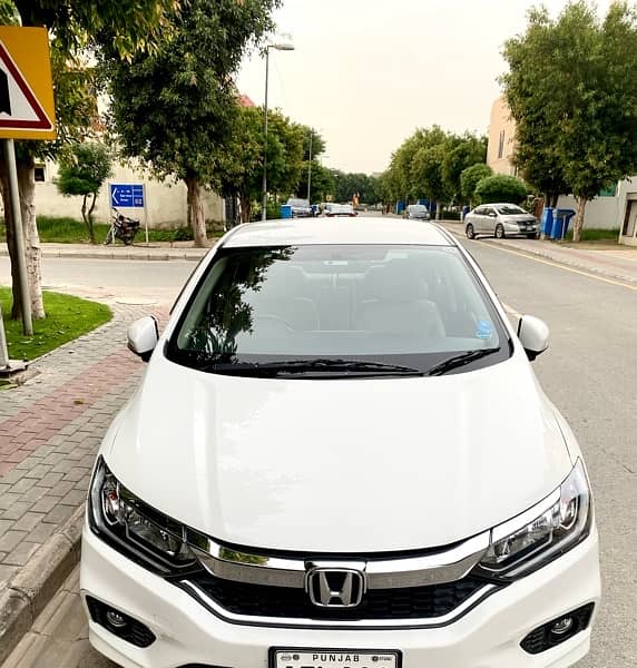 Honda City Aspire 2021 top of the line 1