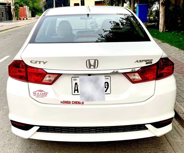 Honda City Aspire 2021 top of the line 4