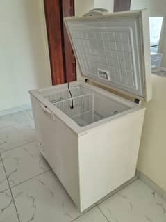 Deep Freezer ( Dawlance ) urgent sale