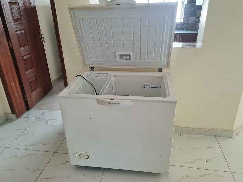 Deep Freezer ( Dawlance ) urgent sale 3