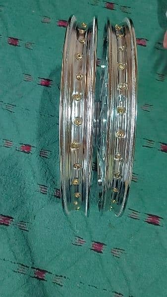 Honda 70  rims pair 3