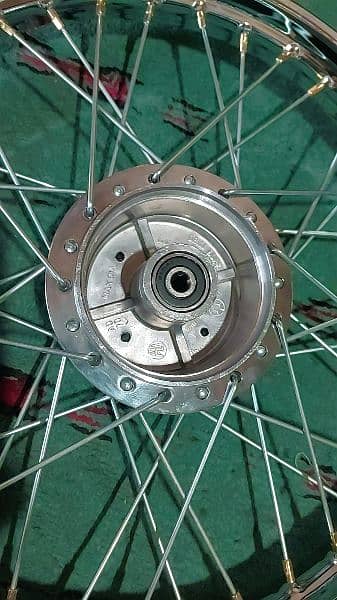 Honda 70  rims pair 5