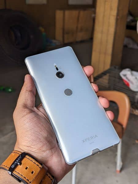 Sony Xperia XZ3 Office PTA (10/10) 2