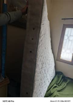 I sell urgent my spring Mattress king size 6*6*8 inches