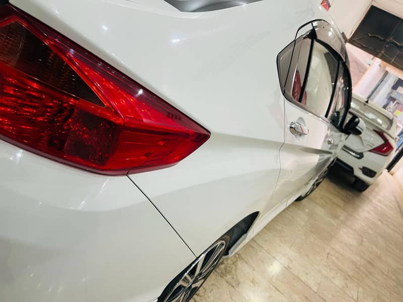 Honda City 1.5 Aspire 2022 Already Bank Leased 7