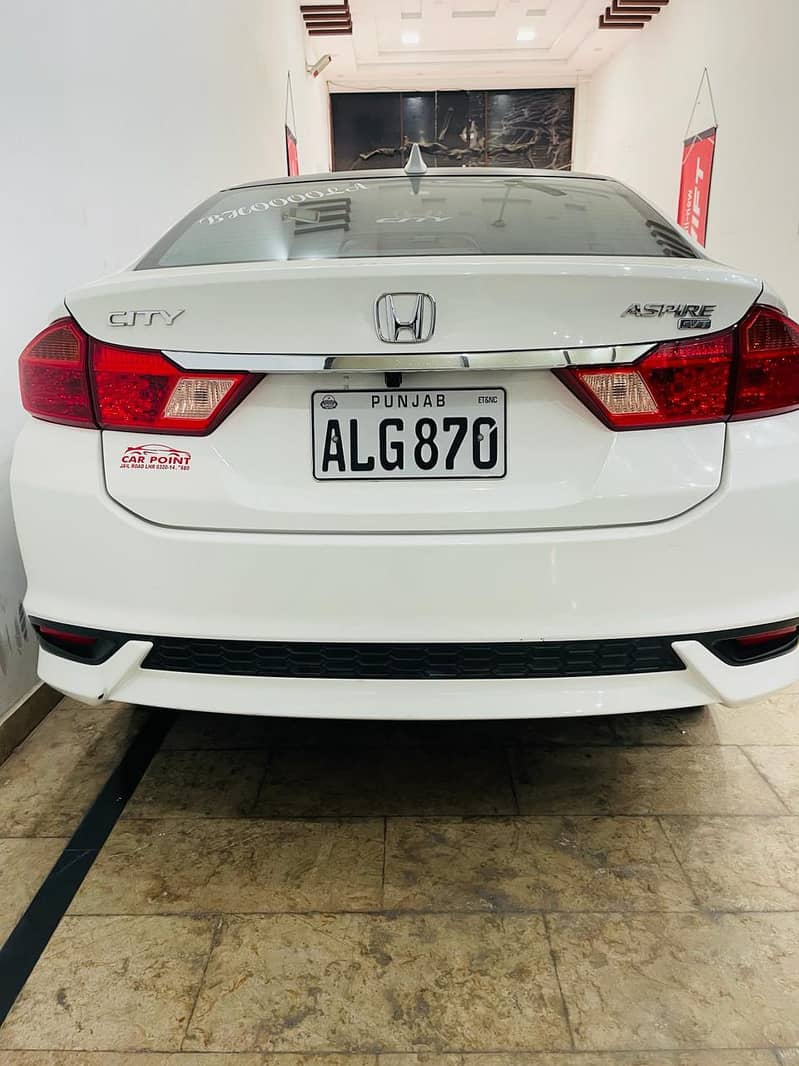 Honda City 1.5 Aspire 2022 Already Bank Leased 8