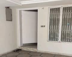 Single Storey 1 Kanal House For rent In Faisal Town - Block B Lahore 0