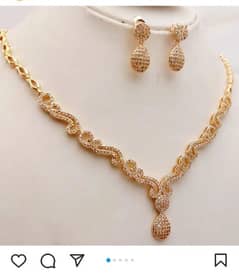 Gold plated jewellery set