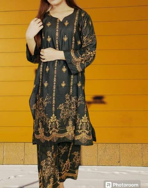 2 pcs women stitched linen printef suit( free delivery in pakistan) 1