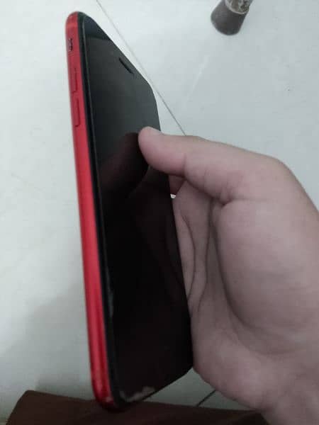 Iphone 8 Red Edition 2