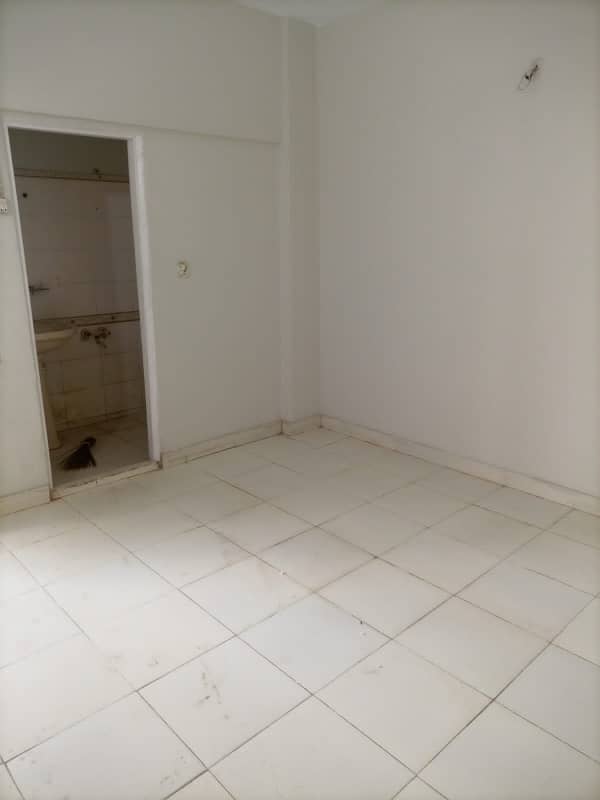 Noman Grand City 2 Bed Dd Flat 3