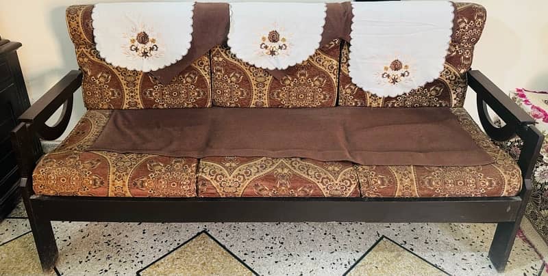 5 seater sofa set wooden 0