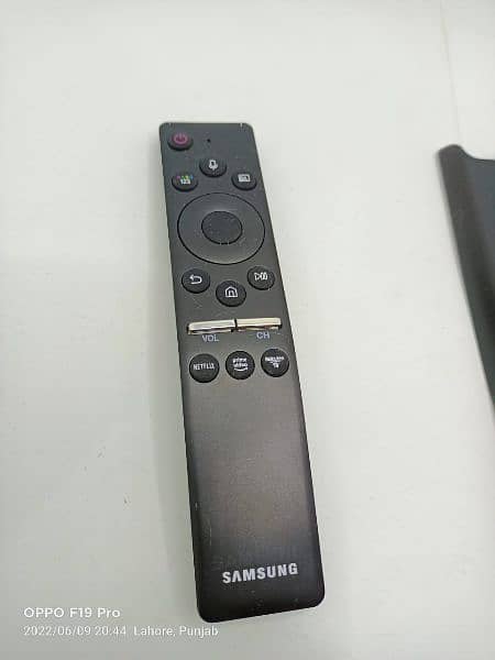 Remote control • Original Voice control • TV LCD LED 6