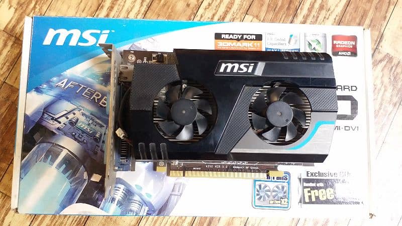 AMD Radeon R6670 1 GB Graphic Card 128 bits 1