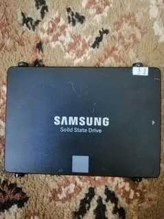 SAMSUNG 120 GB SSD