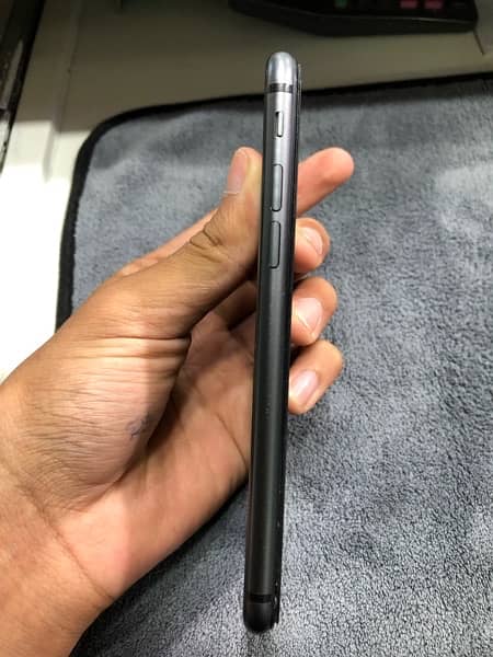 iphone 8 64 gb non pta 4