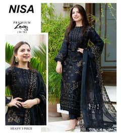 •  Fabric: Lawn
•  Pattern: Embroidered
•  Shirt Front Pattern: