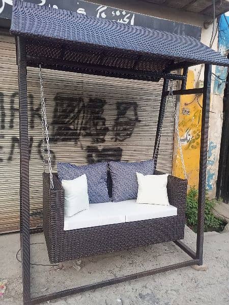 Brand New Outdoor Rattan Swing Available With Fast Home Delivery 5