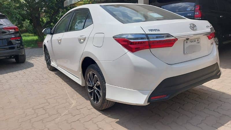 Toyota Corolla Altis 2023 2