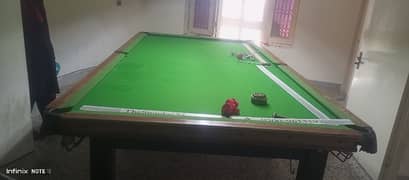 snooker table'