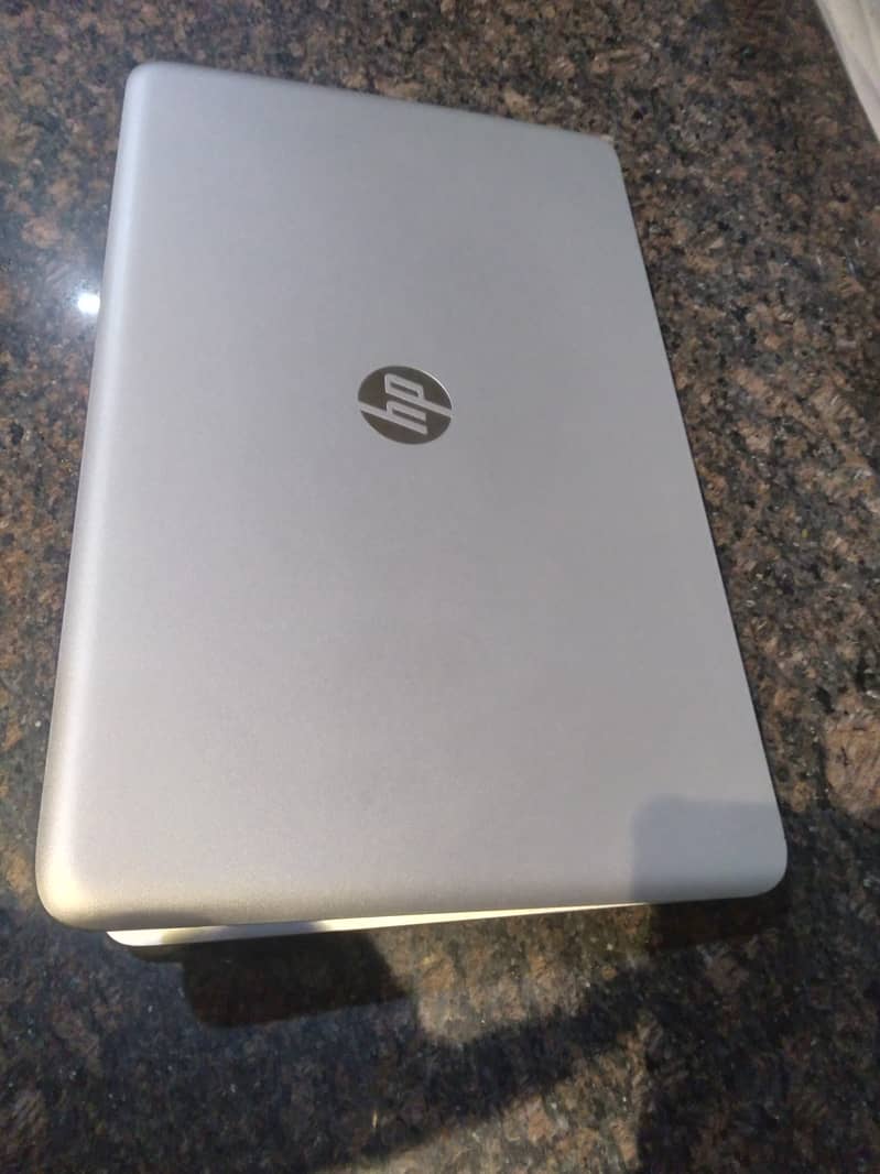 HP Laptop 7