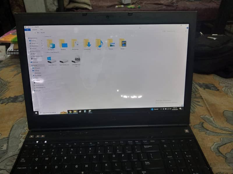 Dell Laptop i4 7th Gen 8GB RAM,256 SSD/ 2GB graphic card 1