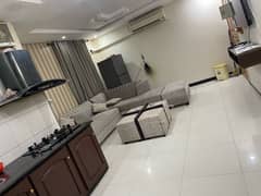 F11 daily basis one bed plus tv lounge for rent with all basic