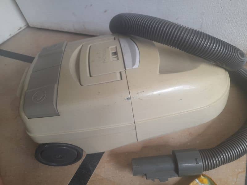 vaccum cleaner 0