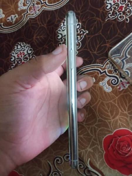 IPhone 11 Pro Max 256 gb non pta sim working exchange possible 7