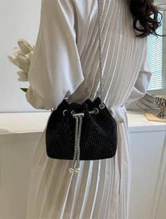 woman crossbody bag