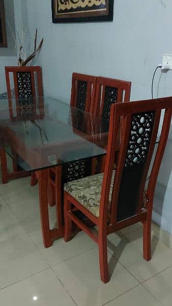 Dining Table with Six Chairs 1