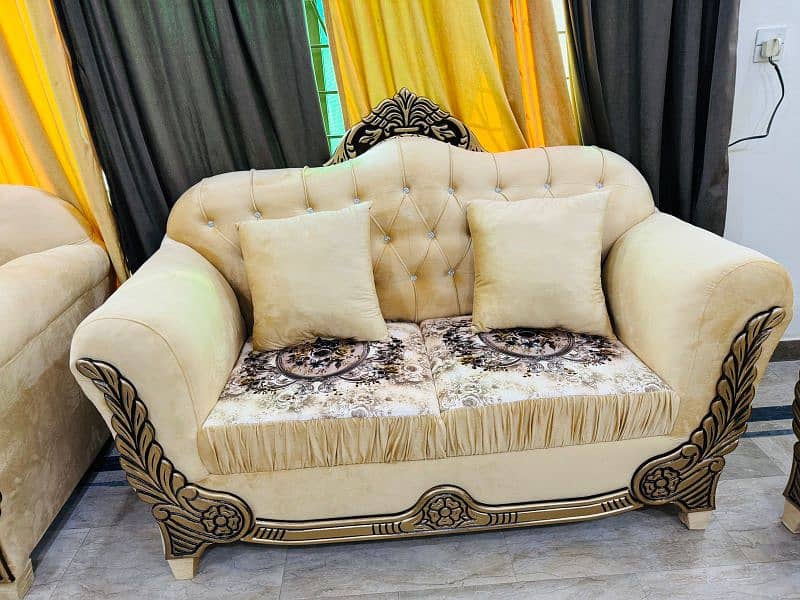 3 seater taj sofa 2