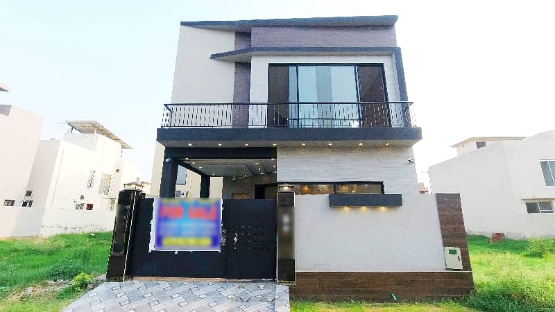 Double Unit 5 Marla Modern Design Brand New House Available For Sale In DHA 9 Town C Block 0