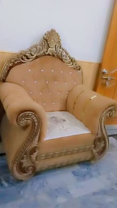 5 seater shahi sofa set for sell condition 10/10