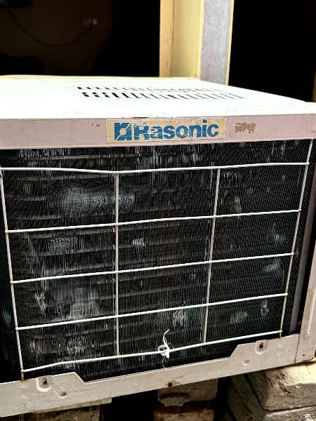 700watt solar k lye best hy O. 75 tone ac with 100 percent working 1