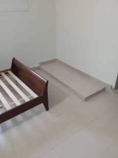 Upper Portion Available For Rent In Raza Block Allama Iqbal Town Lahore