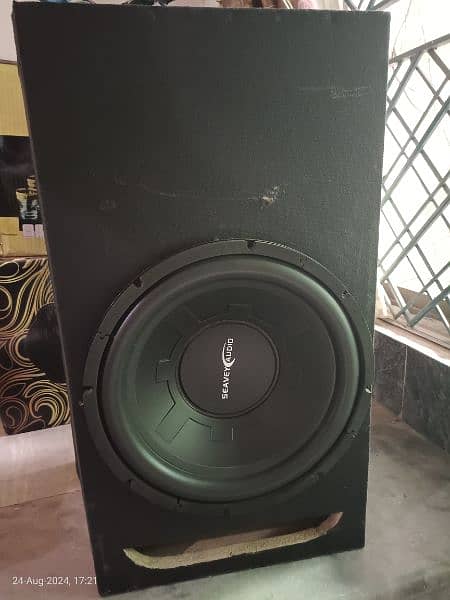 SeaVey Audio Sub Woofer for cars. 0